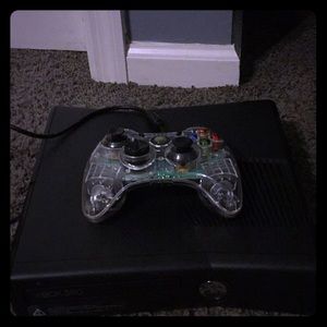 Xbox 360 with green light up controller